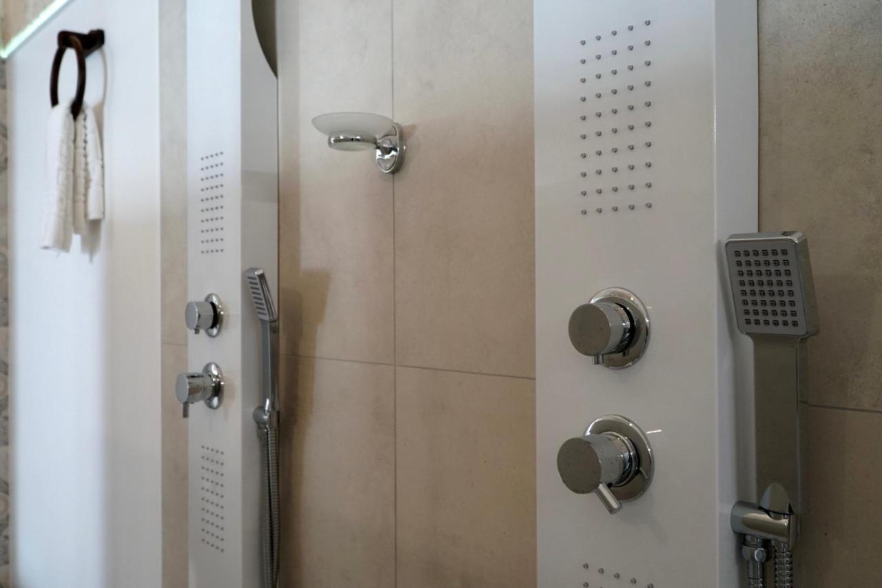 Suite 141 - Luxury B&B Monopoli Exterior photo