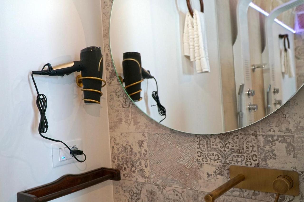 Suite 141 - Luxury B&B Monopoli Exterior photo